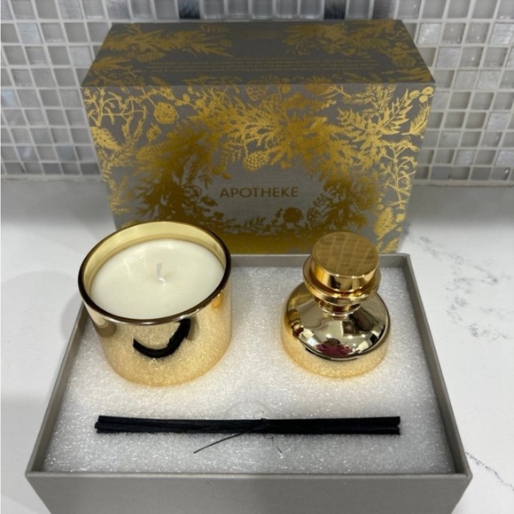 Apotheke white Vetiver Mini Duo Candle & Reed Diffuser Gift  Apotheke white Vetiver Mini Duo  Candle & Reed Diffuser Gift Set